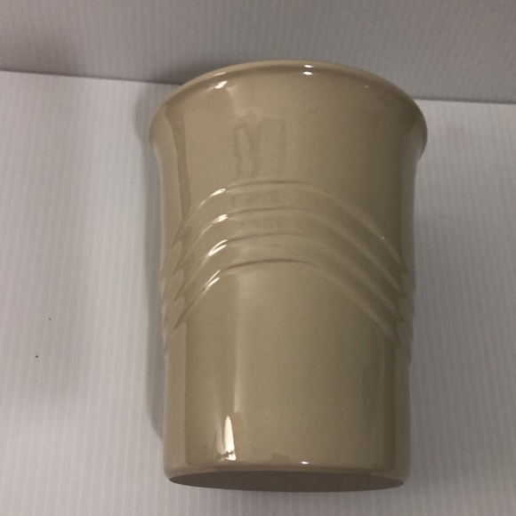 Le Gourmet Chef Wave Design Ivory Stoneware Utensil Canister Crock Holder - Picture 5 of 6